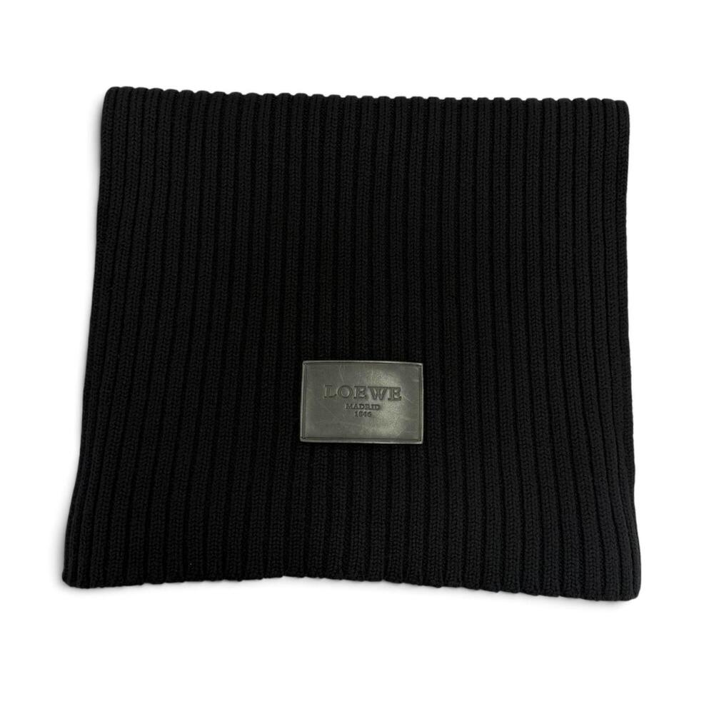 LOEWE (Loewe) 100% Wool, Leather Patch, Chunky Knit Long Scarf, Black, Made i...
